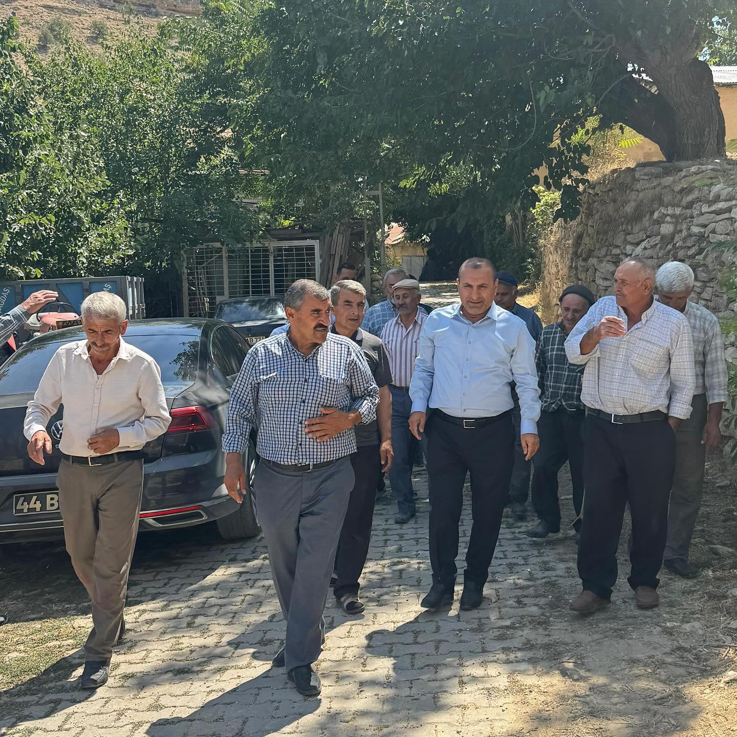 Böğürtlen Mahallesi’nde Vatandaşlarla Samimi Buluşma