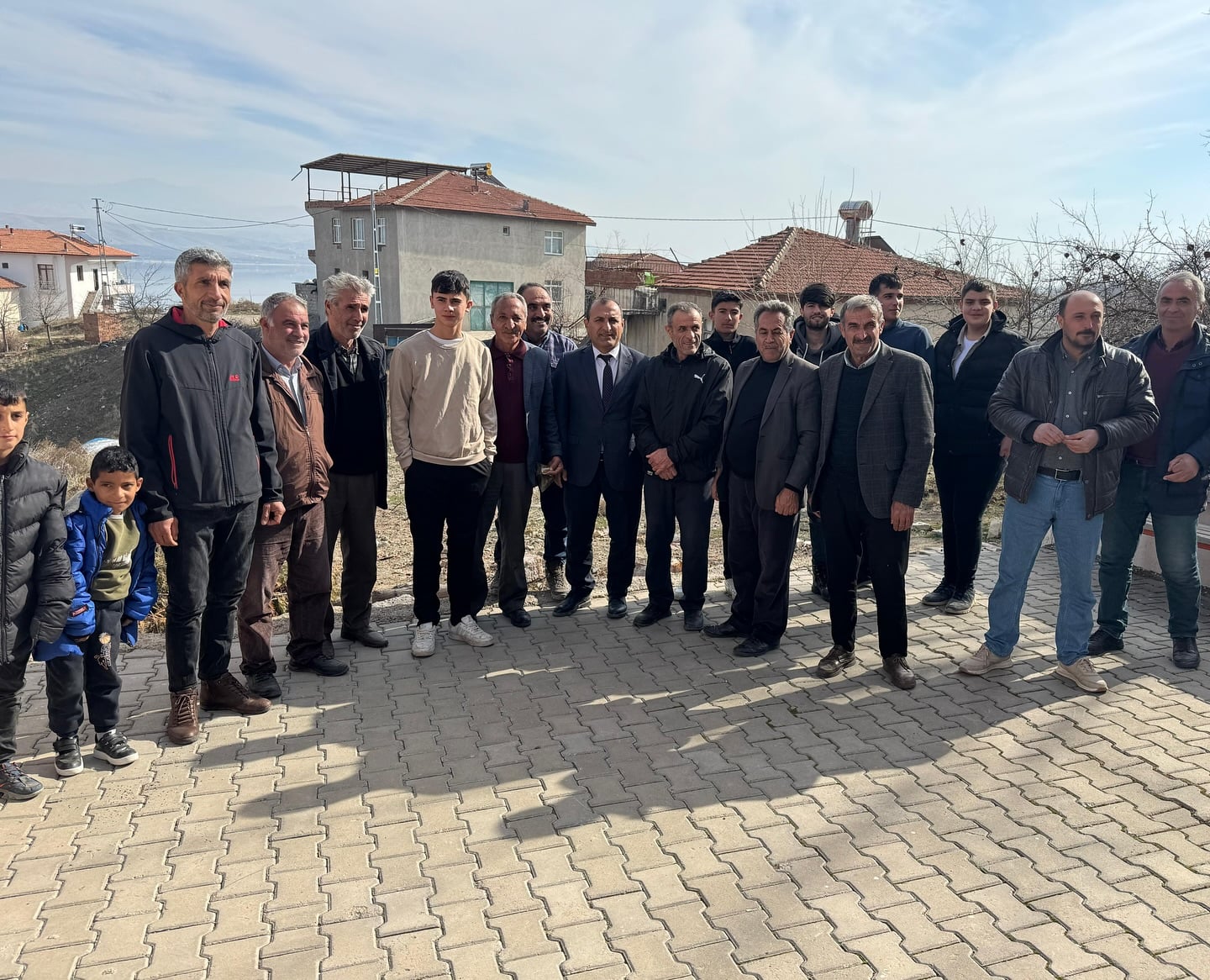 Şevki Çiftliği Mahallesi’nde Cuma Namazı ve Vatandaşlarla Buluşma