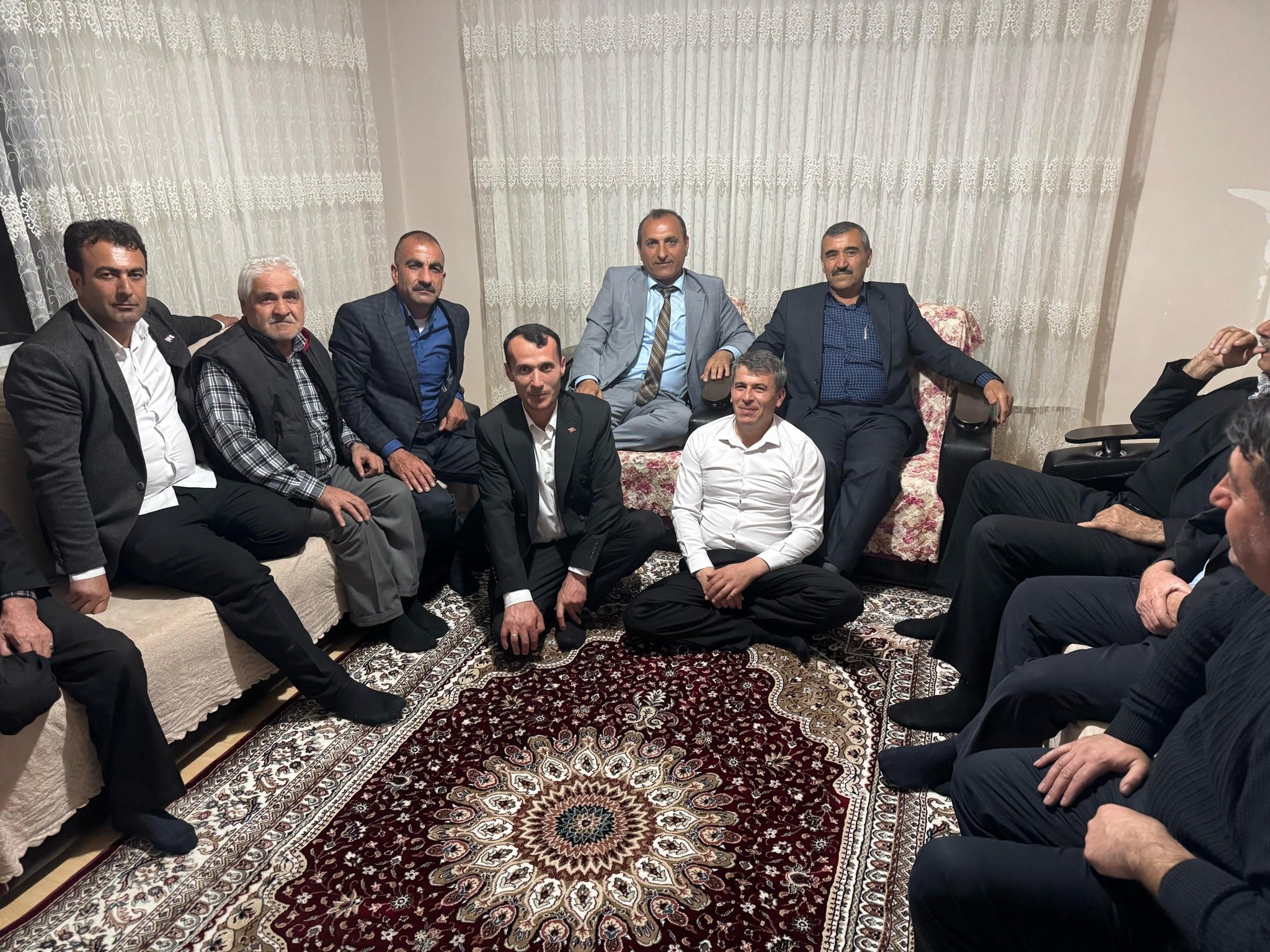 Başkan Göçer, İriağaç Mahallesi’nde Muhtarlarla Bir Araya Geldi