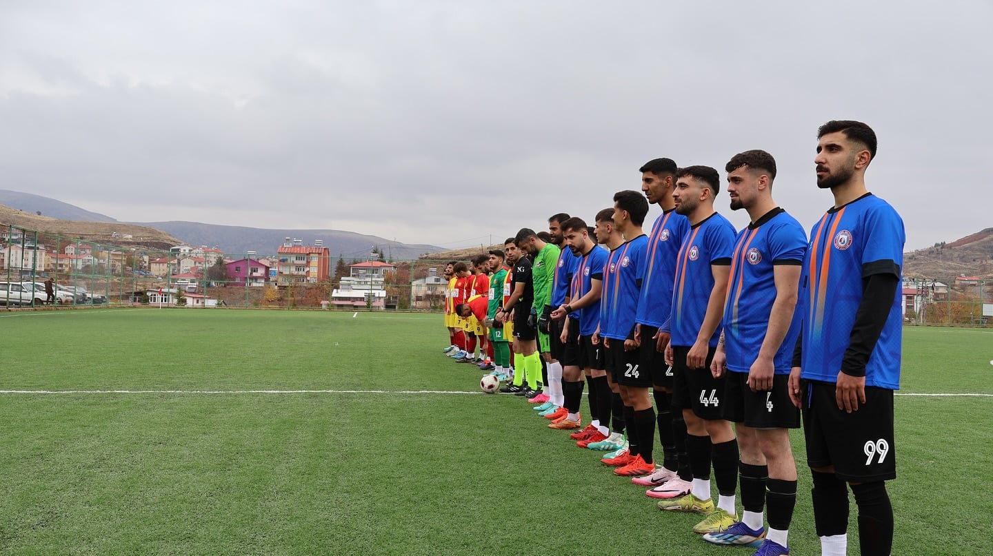 Yazıhan Belediye Spor ile Arapgir Gücü Dostluk Maçında 1-1 Berabere Kaldı