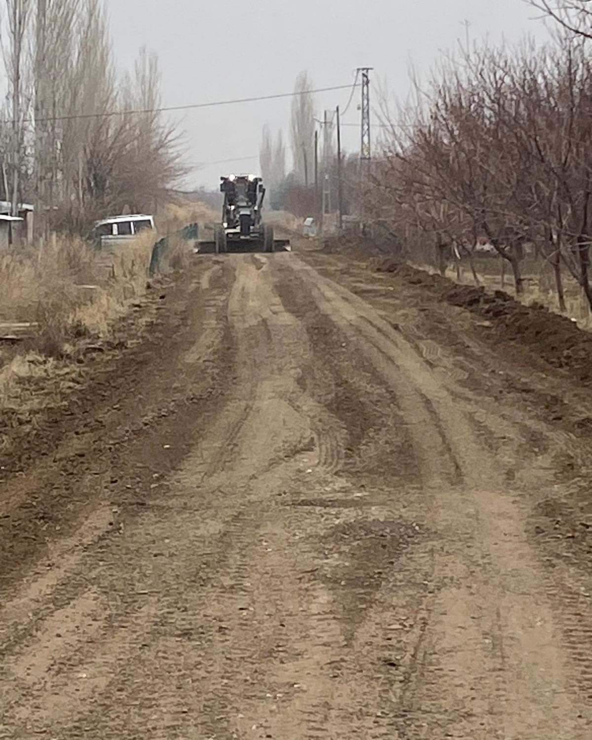 Sinan Mahallesi’nde Yol Çalışmaları Hızla Devam Ediyor!