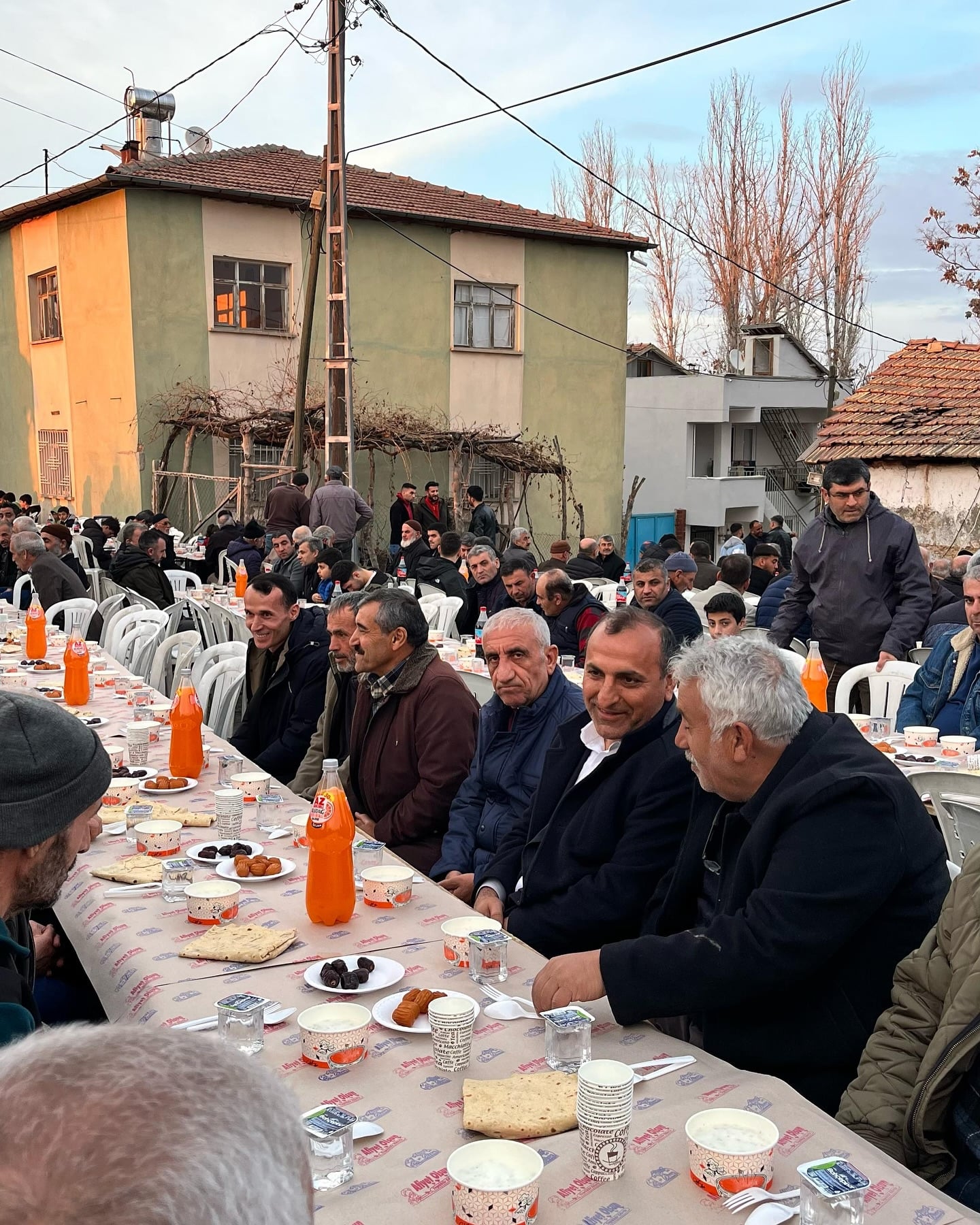 Başkan Göçer, Çavuş Köyü’nde Vatandaşlarla İftarda Buluştu