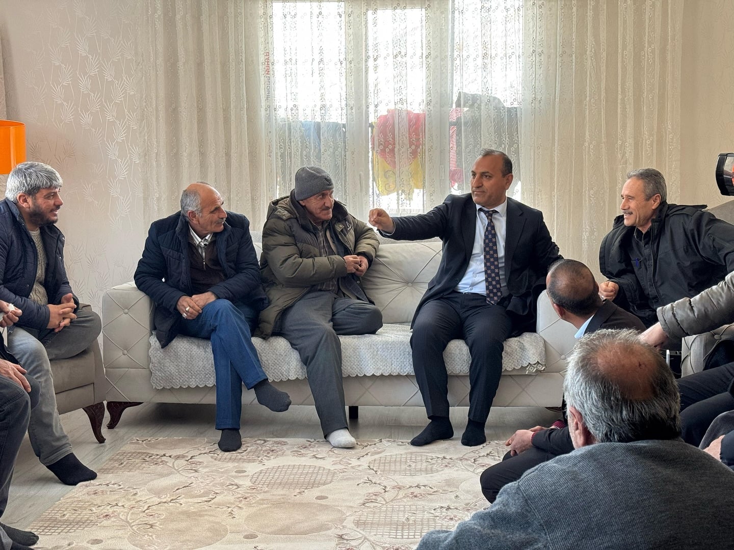 Başkan Abdulvahap Göçer, Tahtalı Mahallesi’nde Vatandaşlarla Bir Araya Geldi